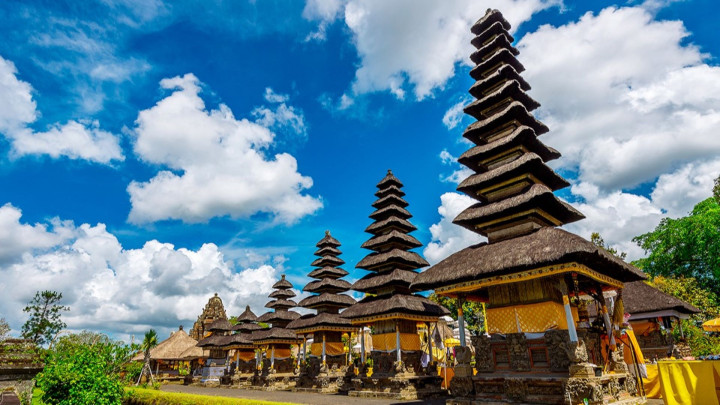 8D7N Bali's Serene Sanctuary